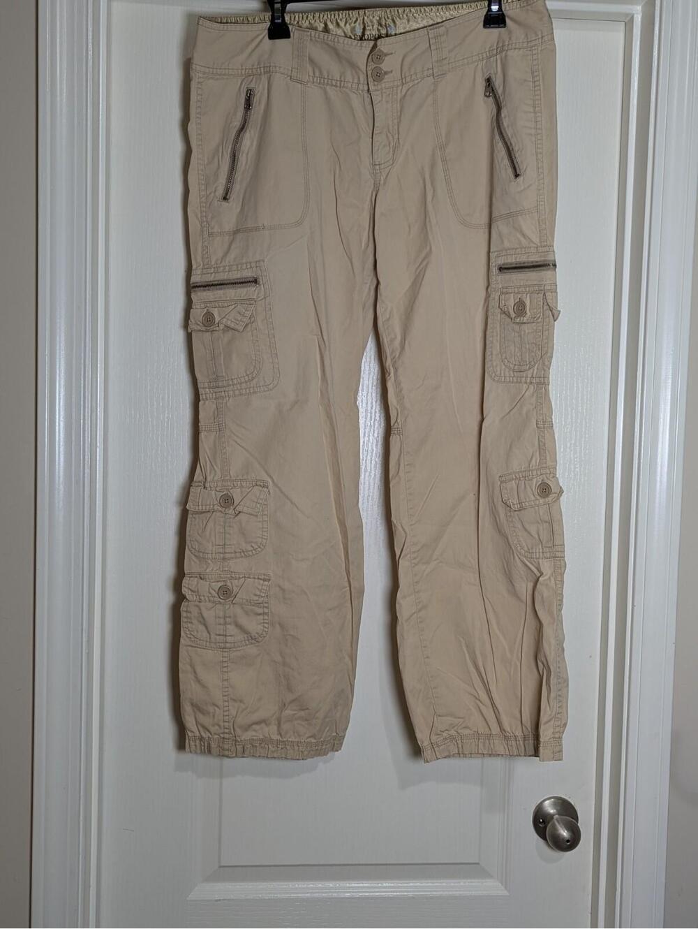 Aeropostale Women's Beige Carga Pants Straight Leg High Rise  XLarge Cotton